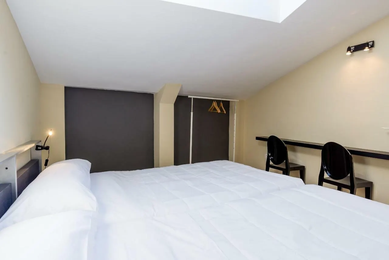 Gr3-Renovated Apt Next To Old Town With Cozy Terrace Apartment Malaga 0*,